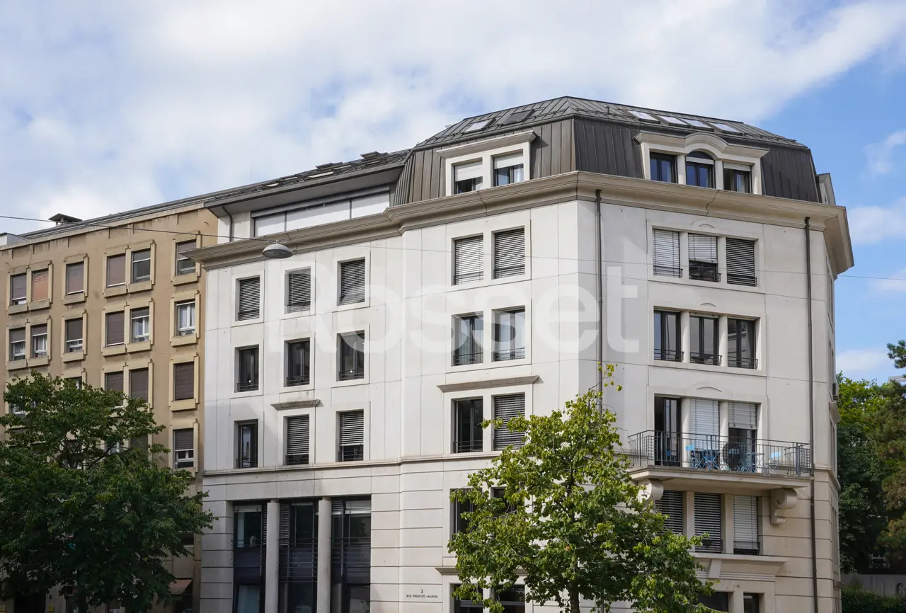 Bureaux d'env. 252m² au 3ème étage